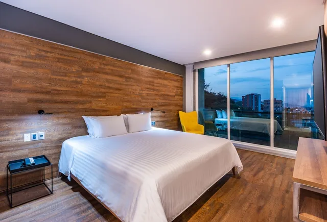 غرفة قياسية بسرير كينج، Hotel Spirito By Spiwak 1/7