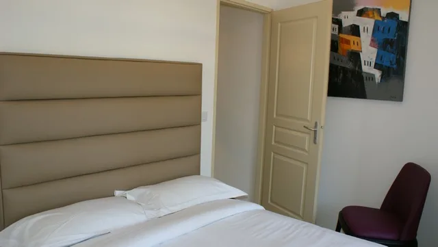 شقة بغرفتي نوم، Adonis Valberg 3/5
