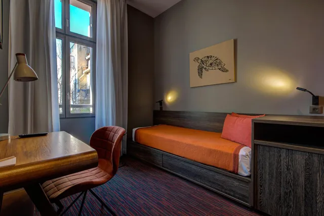 جناح جونيور بشرفة بإطلالة، Alex Hotel 9/10