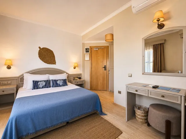 غرفة قياسية بسرير كوين بإطلالة على الحديقة، Torbahan Boutique Hotel 4/10