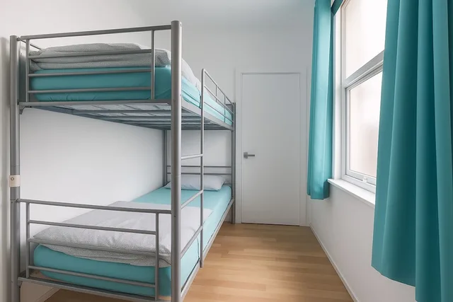 غرفة اقتصادية بسريرين منفصلين وسرير بطابقين بحمام مشترك، NX London Hostel (ex. New Cross Inn Hostel) 2/4