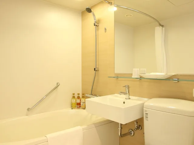 Compact, Twin Beds، Hotel Keihan Kyobashi Grande 4/4