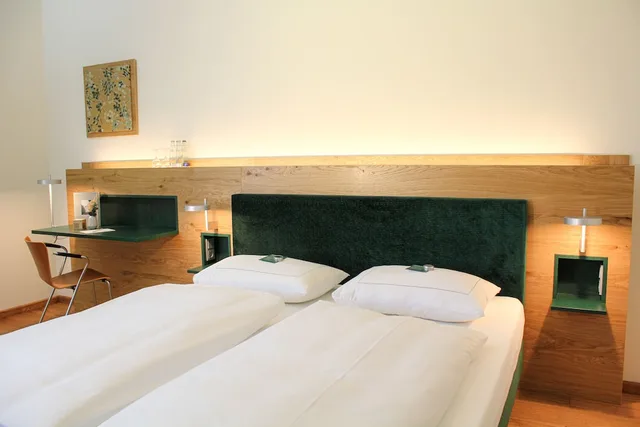 غرفة بريميوم بسرير مزدوج، Schloss Hohenkammer 3/6