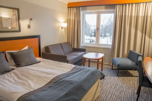 Standard, Single, King Bed, Scandic Lillehammer Hotel 1/2