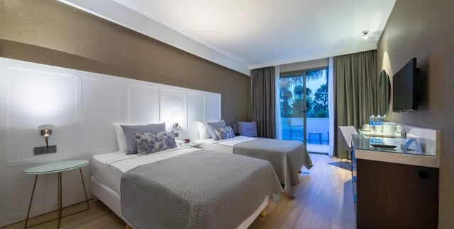 غرفة قياسية ثلاثية، Fame Residence Goynuk 6/8