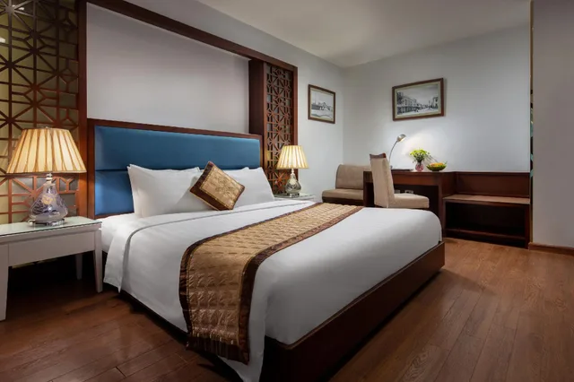 غرفة قياسية بسرير مزدوج، SKYLARK HOTEL 1/1