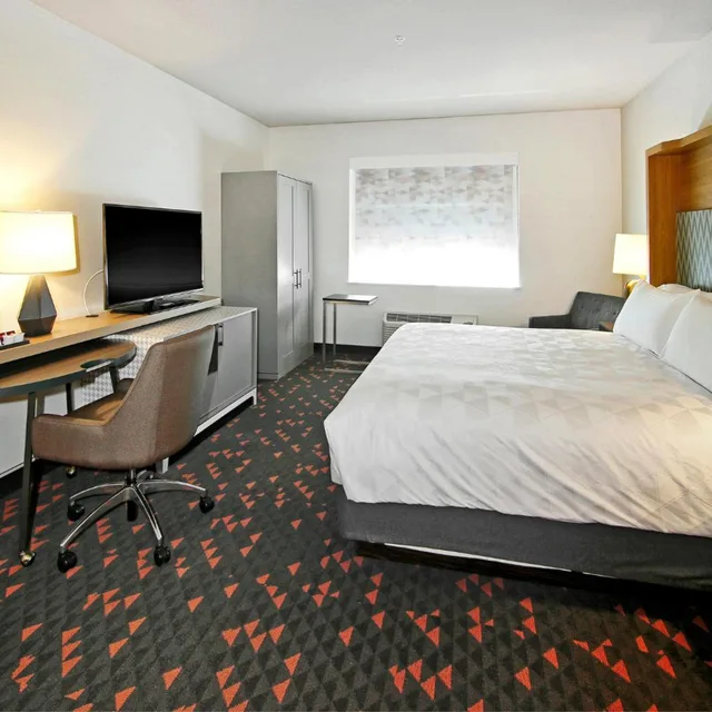 جناح ديلوكس، Holiday Inn & Suites Calgary Airport North 5/10
