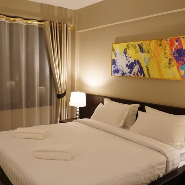 جناح جونيور، Taris Art Hotel Phrae 4/10