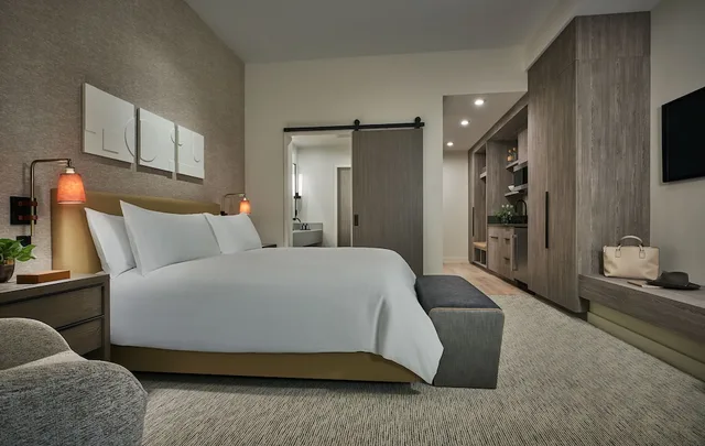 Resort, Studio, Suite, King Bed, Pendry Park City 1/4