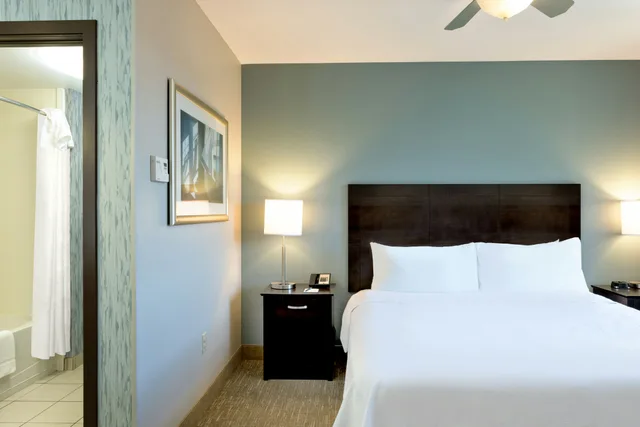 جناح بسرير كينج لذوي الإعاقة، Homewood Suites by Hilton Port St Lucie-Tradition 5/7