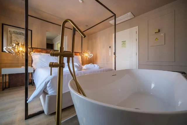 Junior Suite, AZORES BOOK HOTEL 7/8