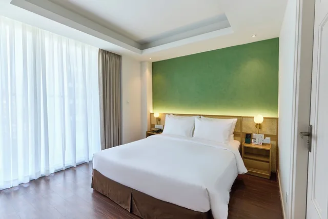 غرفة ديلوكس بسرير كوين بإطلالة على المدينة بشرفة، Aha Boutique Ben Thanh Hotel 2/10