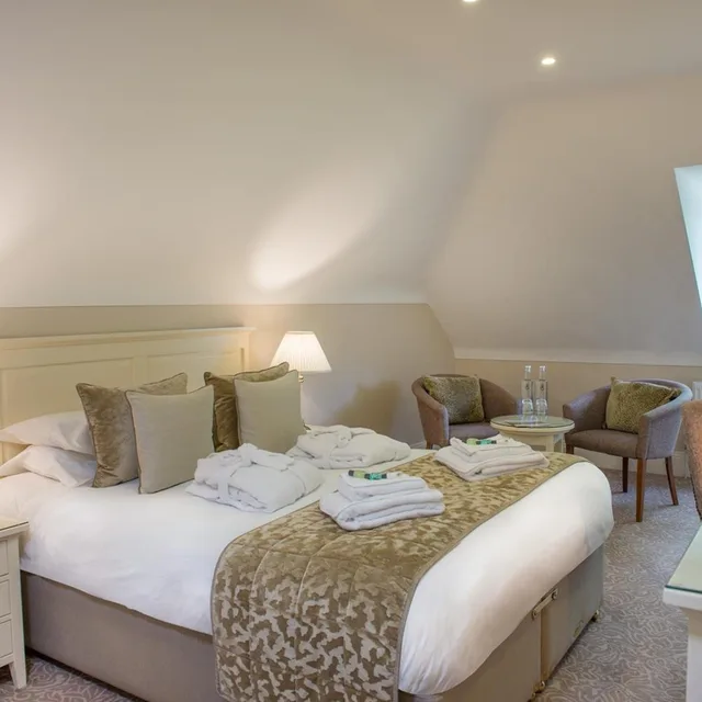 Deluxe, Double Bed, Bartley Lodge Hotel 2/9