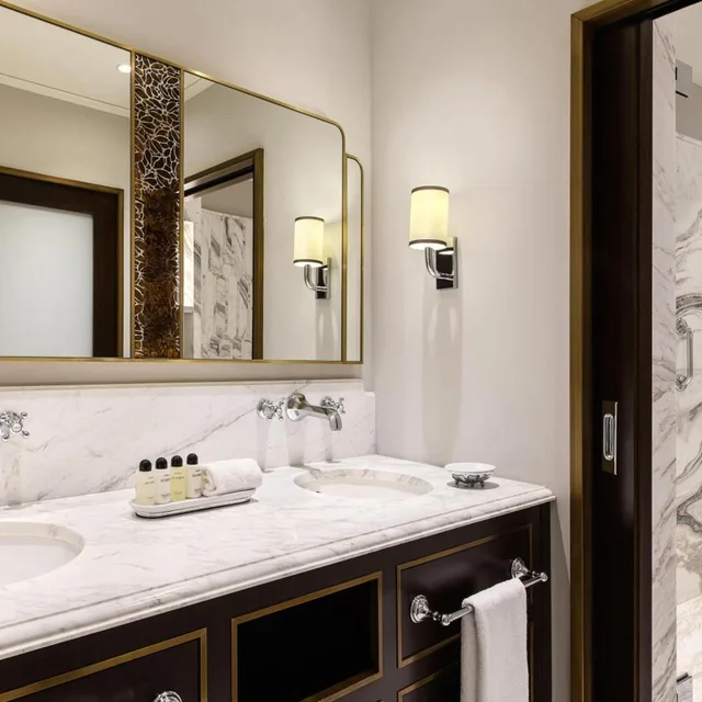 1 Bedroom, Studio, King Bed, Street View، Hotel Bristol A Luxury Collection Hotel Warsaw 5/7