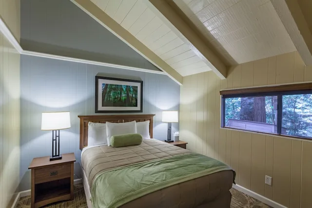 كوخ بسرير كوين بغرفتين بمطبخ، Big Sur Lodge 1/2