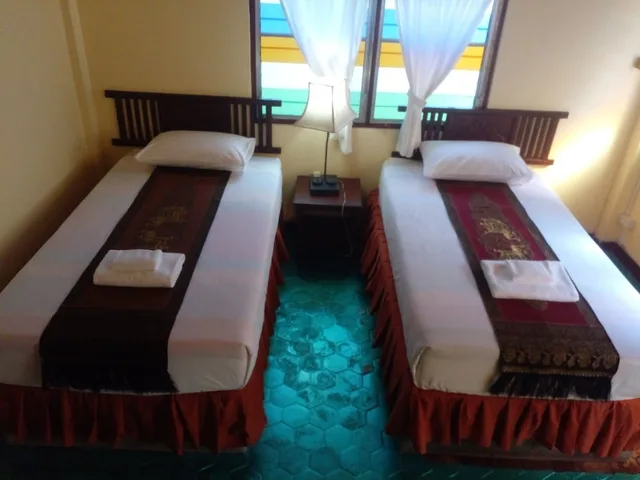 غرفة سوبيريور بسريرين منفصلين، Golden Triangle Palace 2/4