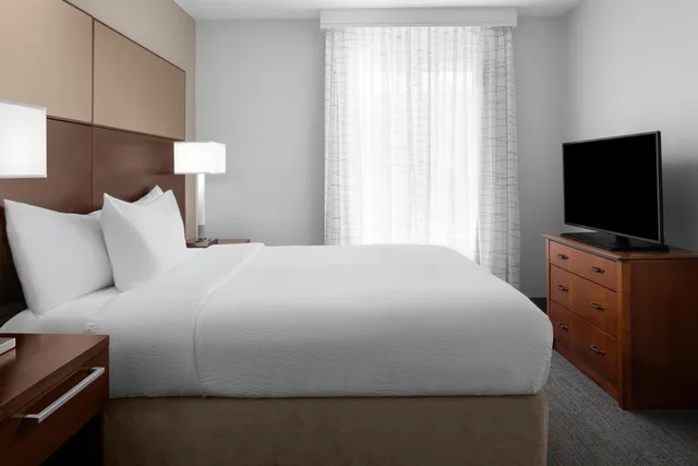 جناح بغرفتي نوم مع أريكة، Residence Inn By Marriott Santa Clarita Valencia 5/10