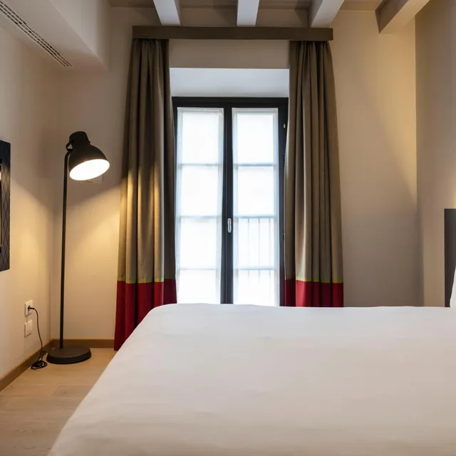 جناح تنفيذي، Savona 18 Suites 2/5
