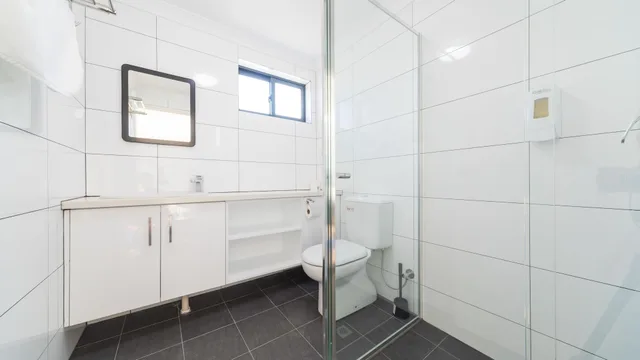Studio, Apartment, Pool Side، Batavia Apartment 2/4