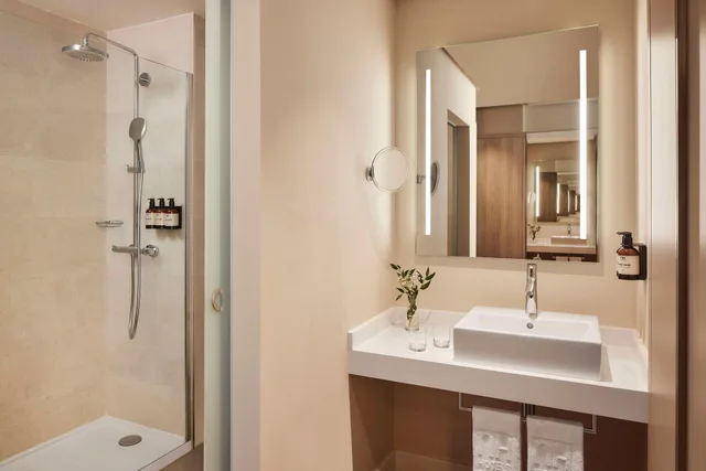 غرفة سوبيريور بسرير مزدوج، Nh Sevilla Plaza De Armas Hotel 7/7