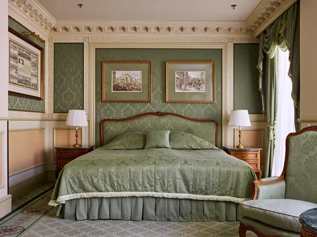 غرفة بسرير كينج بإطلالة على المدينة، Eurostars Grand Hotel Wien 1/6