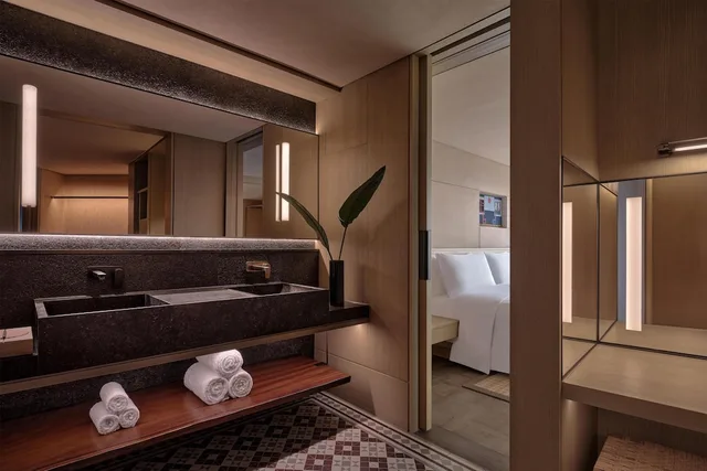 Pavilion, Suite, King Bed، Alila Shanghai 2/2