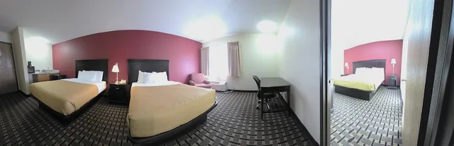 جناح بسرير كينج وسريرين كوين، Econo Lodge Inn & Suites Wisconsin Dells 13/14