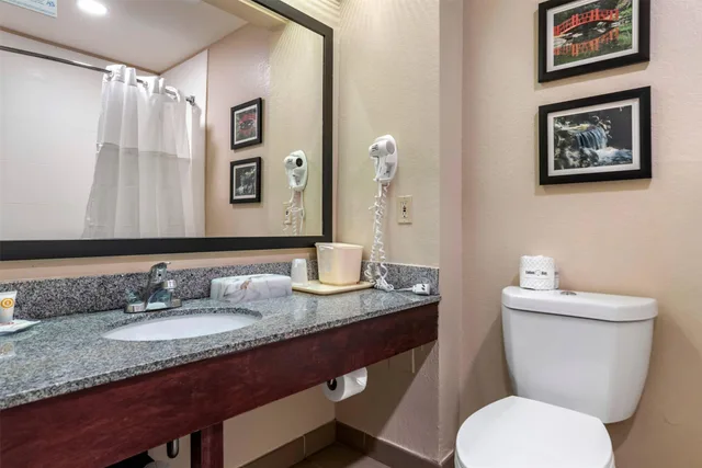 غرفة بسريرين كوين، Comfort Inn Birmingham - Irondale 4/4
