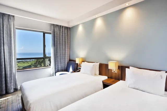 Standard, Twin Beds, HOLIDAY INN EXPRESS DURBAN - UMHLANGA 2/10