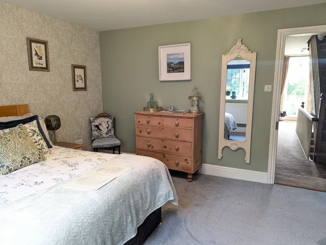 غرفة قياسية بسرير كوين بإطلالة على الحديقة، The Agent S House Bed Breakfast 2/6