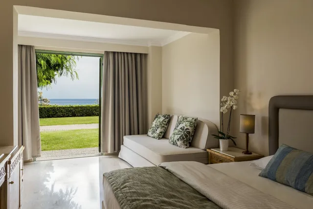 Bungalow, Twin Beds, Sea Front, Row View، Mitsis Rodos Maris 1/2