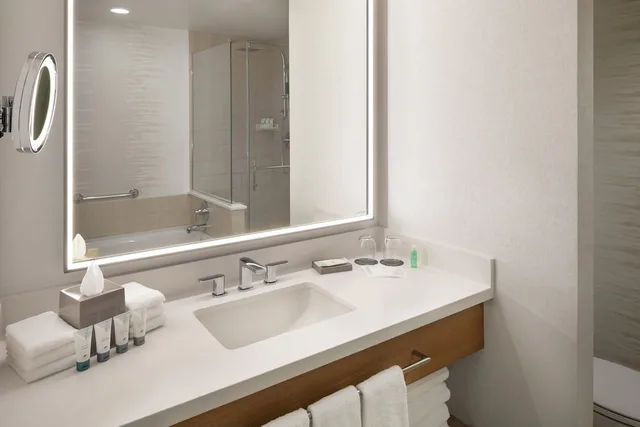 Room, King Bed, Resort View, Accessible، The Westin Kierland Resort And Spa Hotel 4/5