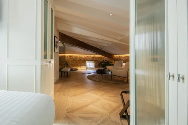 غرفة تنفيذية بسرير مزدوج، MYR Palacio Vallier 3/3