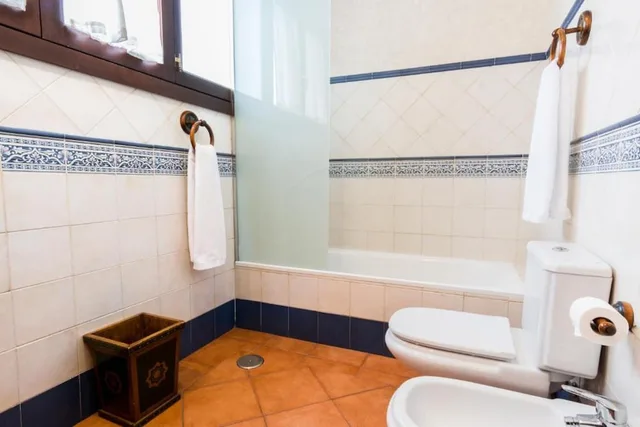 غرفة خارجية سوبيريور رباعية بسرير مزدوج وسريرين منفصلين، Plaza Nueva Hotel 6/6