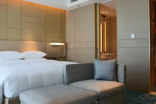 جناح تنفيذي بسرير كينج، Courtyard Shunde Longjiang 5/8