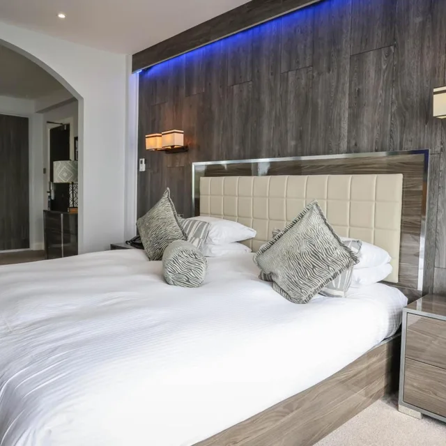 جناح بإطلالة على البحر بشرفة، The Cumberland Hotel - Oceana Collection 4/10