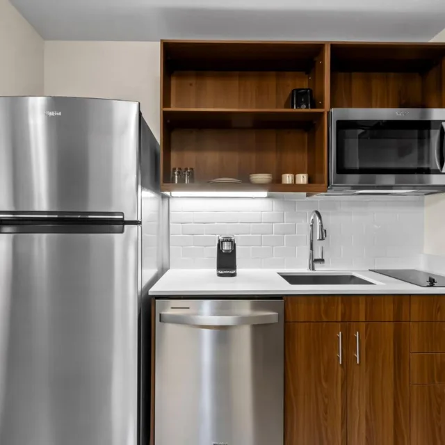 Efficiency, King Bed, Sofa، Everhome Suites Ocala I-75 North 4/5