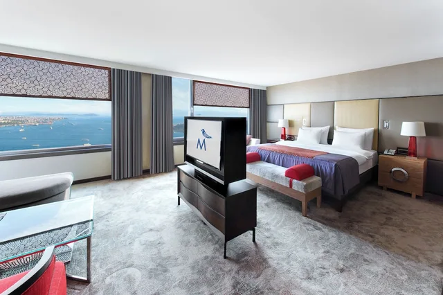 Flying Carpet, Suite, Double Bed, Sofa, Lounge Access، The Marmara Taksim 2/5