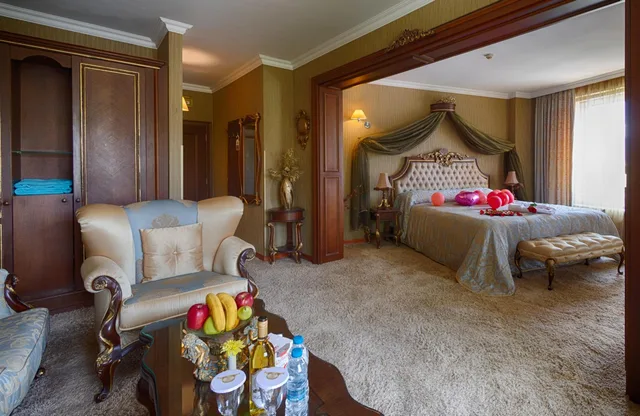 جناح بجاكوزي، Spa Hotel Rich 2/3