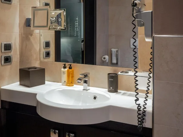 غرفة قياسية بسرير مزدوج، Al Sole Hotel 4/4