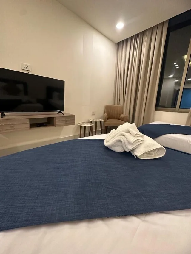 جناح عائلي بإطلالة على المدينة بشرفة بغرفتي نوم، Orient Prince Hotel 6/10