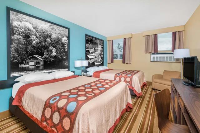 غرفة بسريرين مزدوجين، Super 8 by Wyndham Thunder Bay 2/5