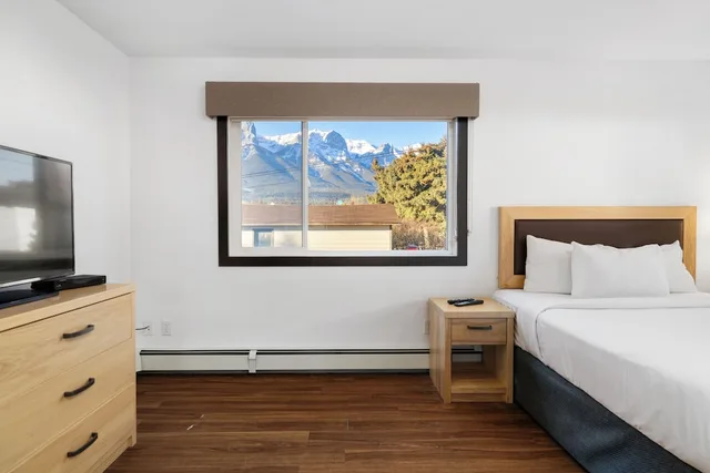 استوديو بسرير كوين، Canmore Rocky Mountain Ski Lodge 1/6