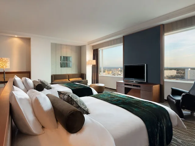 جناح جونيور بسريرين مزدوجين في طابق مرتفع، Ana Crowne Plaza Chitose 2/3