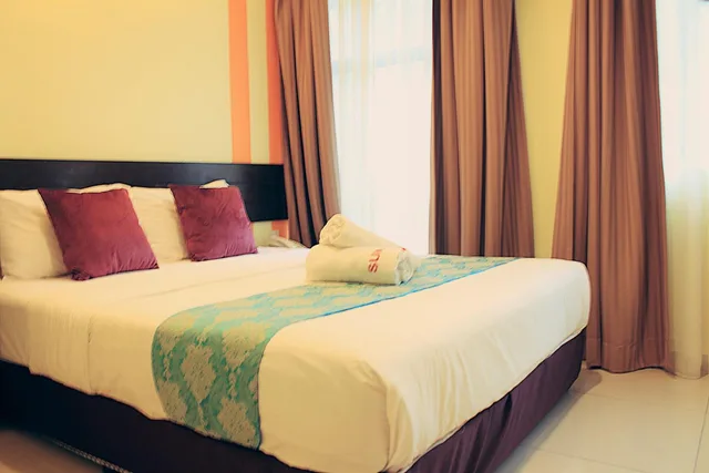 غرفة بريميير ديلوكس بسرير كينج، Sun Inns Hotel Ayer Keroh 2/4