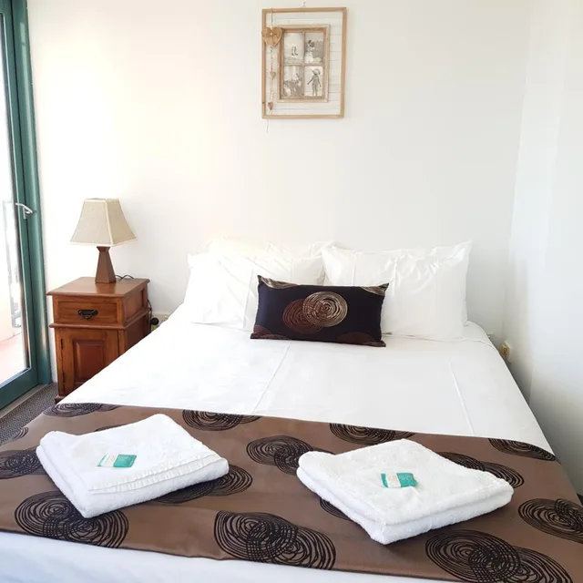 1 Bedroom, Apartment, Excellsior 1/5