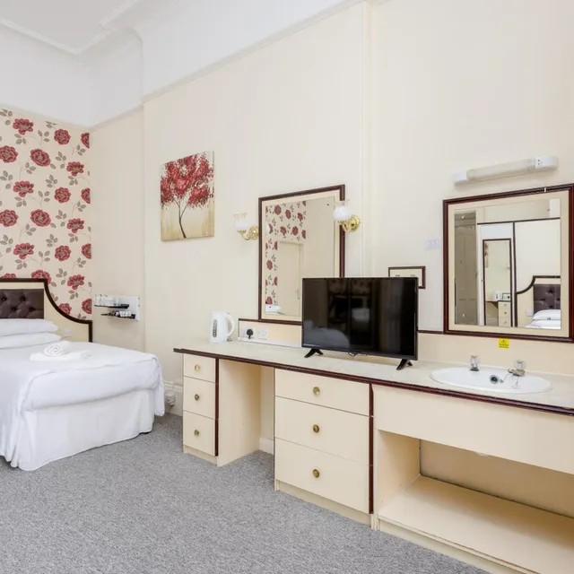 غرفة قياسية بسريرين منفصلين، Devonshire Hotel 6/7