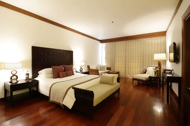 غرفة ديلوكس بسريرين منفصلين وسرير كينج، Jaypee Greens Golf And Spa Resort 1/4