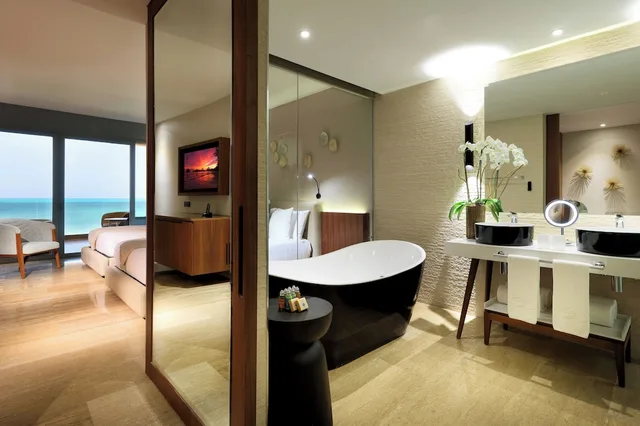 Loft, Suite, 2 Queen Beds, Sofa, Hot Tub, Terrace، Grand Palladium Costa Mujeres Resort & Spa All Inclusive 2/3