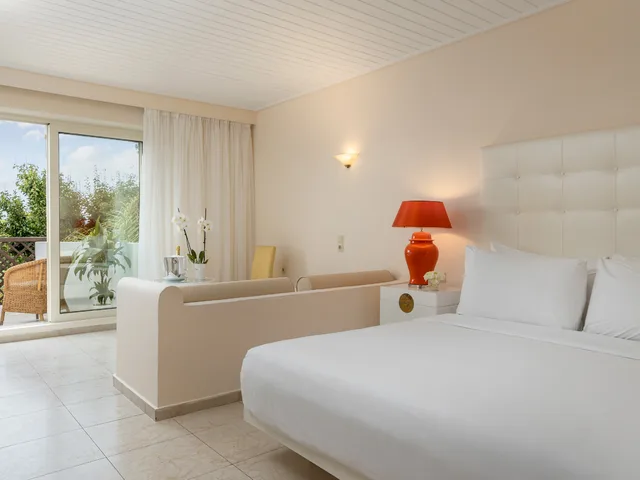 بنغل ديلوكس عائلي بإطلالة على الحديقة بشرفة، Creta Palace, A Resort to Live 1/2